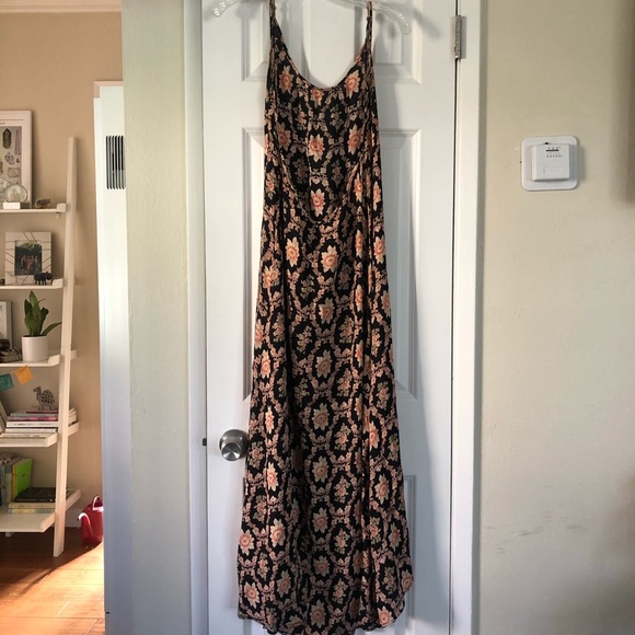 Flynn Skye backless maxi dress - Picture 4 of 4